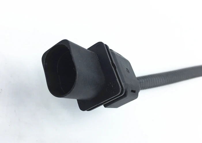 O2, Porsche CAYENNE PANAMERA AUDI A4 A5 A8 VW NEW BEETLE PASSAT 3,0 06E906262C/03H906262AC
O2, Porsche CAYENNE PANAMERA AUDI A4 A5 A8 VW NEW BEETLE PASSAT 3,0 06E906262C/03H906262AC