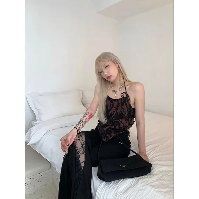 The new spring and summer 2021 wide leg pants thin black high waist lace splicing micro speaker slim body show thin hanging casu
The new spring and summer 2021 wide leg pants thin black high waist lace splicing micro speaker slim body show thin hanging casu