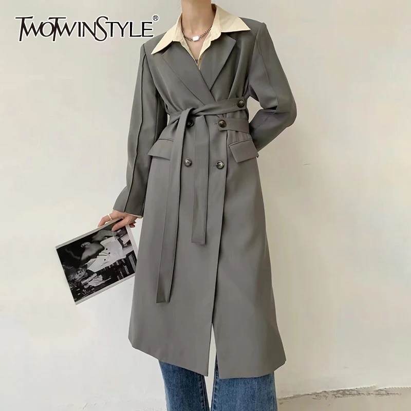 TWOTWINSTYLE Plain Notched Loose Long Sleeve Blazers For Women Double Breasted Patchwork Pockets Coats Female 2021 Autumn Style
TWOTWINSTYLE Plain Notched Loose Long Sleeve Blazers For Women Double Breasted Patchwork Pockets Coats Female 2021 Autumn Style