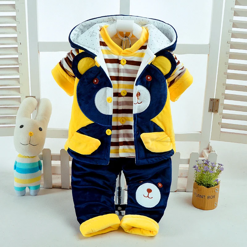 Baby boy's thin cotton three-piece suit
Baby boy's thin cotton three-piece suit