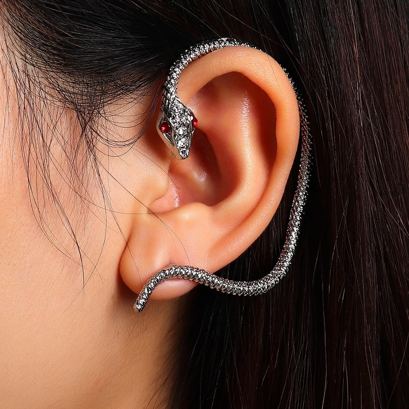 Diamond-studded Cobra Earrings Earrings Female Ins Style Hip-hop Fashion Retro Exaggerated Asymmetric Earrings 
Diamond-studded Cobra Earrings Earrings Female Ins Style Hip-hop Fashion Retro Exaggerated Asymmetric Earrings