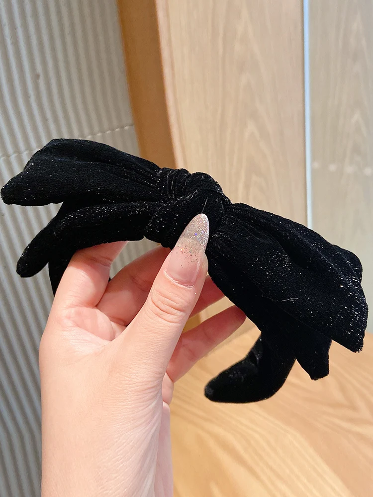 DISCICI 2020 New Black Velvet Oversized Butterfly Headband Women's Versatile Outdoor Headdress Hair Accessories Tie Headband
DISCICI 2020 New Black Velvet Oversized Butterfly Headband Women's Versatile Outdoor Headdress Hair Accessories Tie Headband