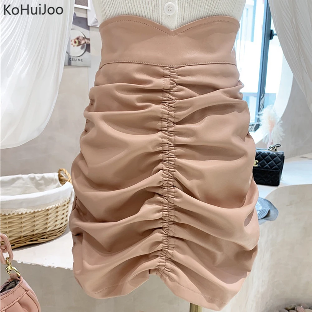 Ladies Pu Leather Skirts for Girls Autumn Winter Fahion Pleated Mini Skirt Women Korean High Waist Sexy Club Skirt Female
Ladies Pu Leather Skirts for Girls Autumn Winter Fahion Pleated Mini Skirt Women Korean High Waist Sexy Club Skirt Female