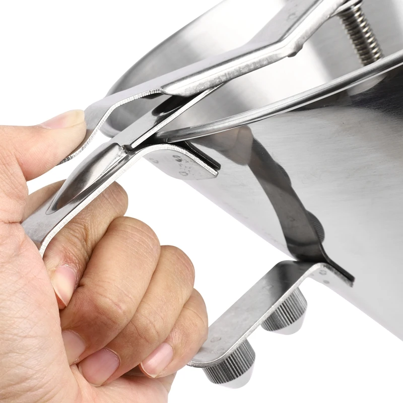 1.75L Big Stainless Steel Funnel Octopus Balls Tools with Rack Baking Dispenser Cooking Tools
1.75L Big Stainless Steel Funnel Octopus Balls Tools with Rack Baking Dispenser Cooking Tools