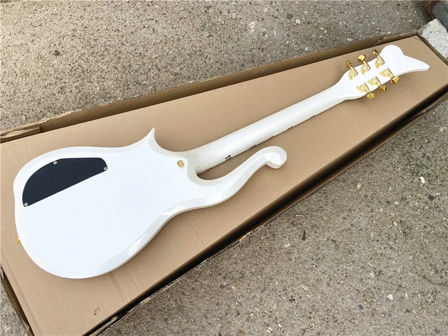 Prince cloud electric guitar alder xylophone body maple xylophone neck pearl white free shipping
Prince cloud electric guitar alder xylophone body maple xylophone neck pearl white free shipping