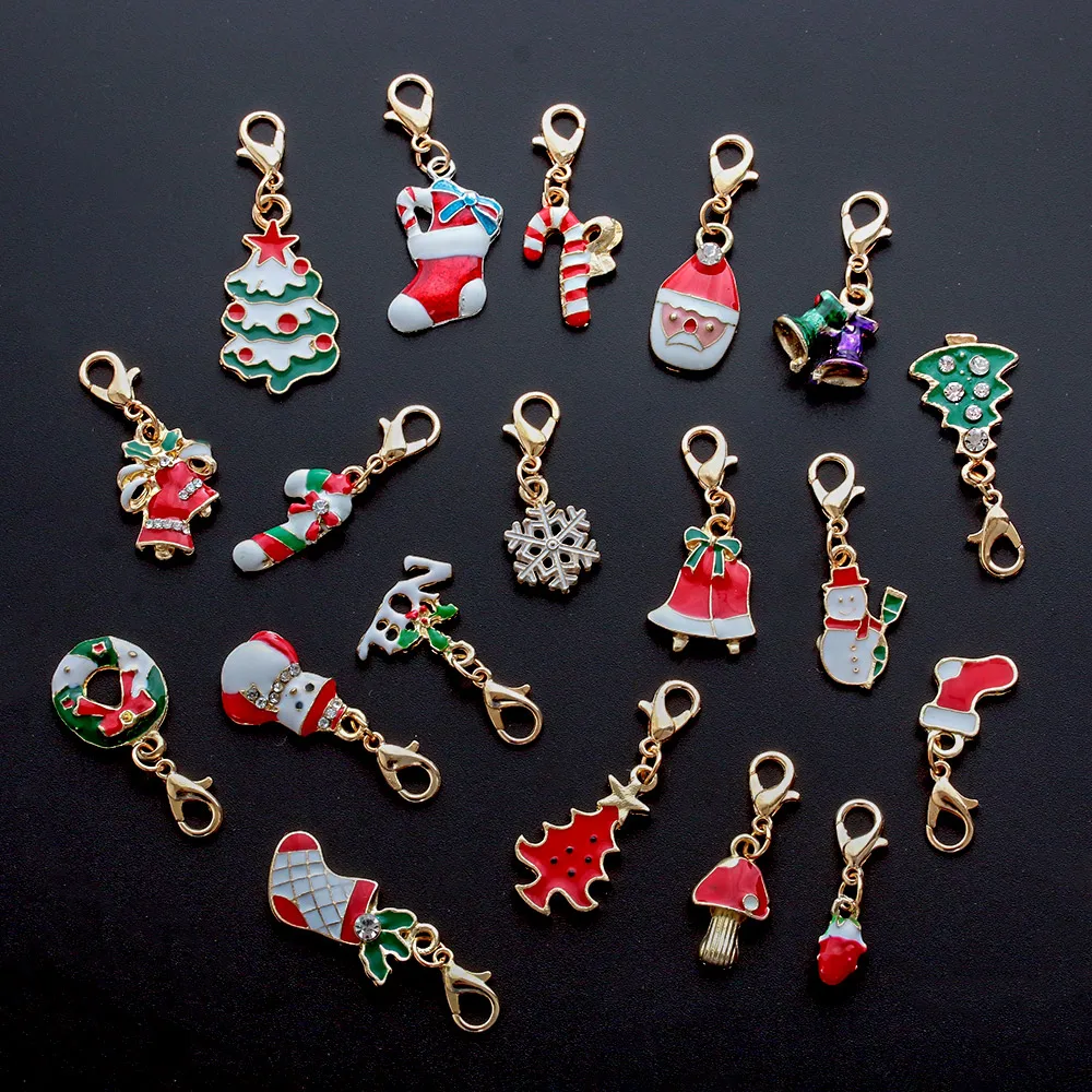 19Pcs/Set New Enamel Christmas Decoration Keychains Tree Bell Snowman Alloy Lobster Buckle Clasp Charms Key Chains Jewelry
19Pcs/Set New Enamel Christmas Decoration Keychains Tree Bell Snowman Alloy Lobster Buckle Clasp Charms Key Chains Jewelry