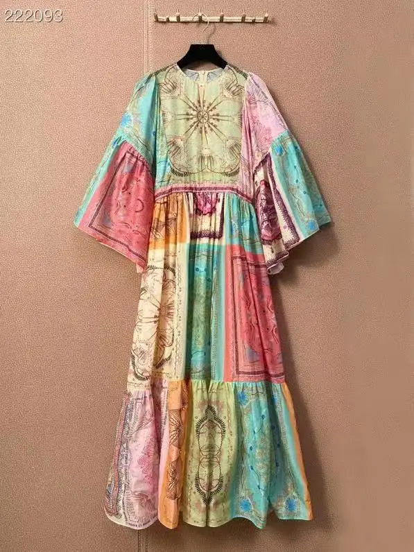 2021 New Summer Autumn Women Elegant Slim Long Dress High-end Print Long Flare Sleeves Empire Runway Patchwork Dress
2021 New Summer Autumn Women Elegant Slim Long Dress High-end Print Long Flare Sleeves Empire Runway Patchwork Dress