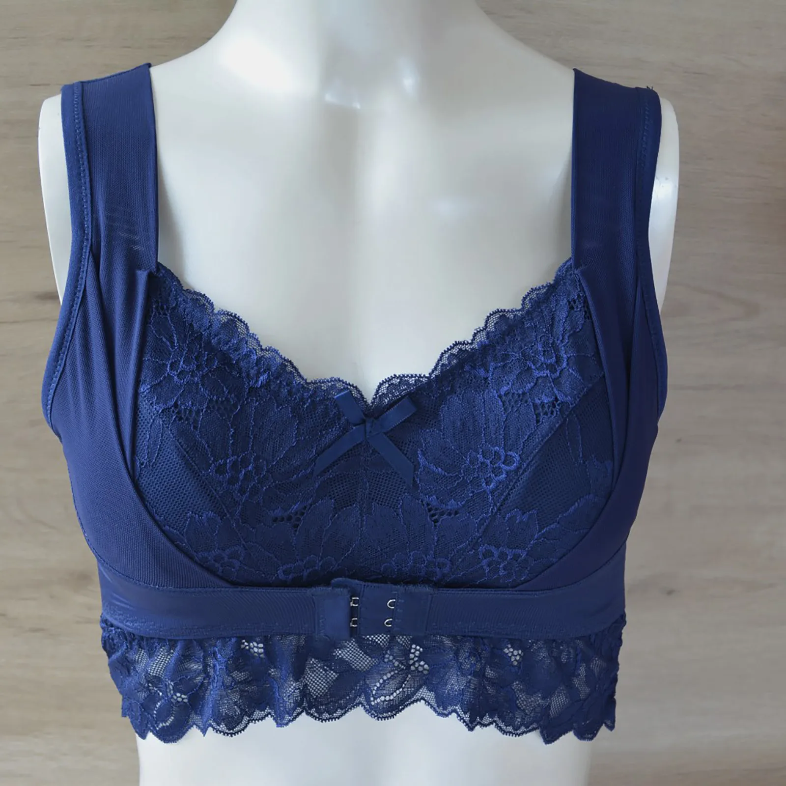 Woman No Breast-Wiping And Chest-Wrapping Sports Bras Sexy Lace Underwear Bra and Panty Set Wholesale
Woman No Breast-Wiping And Chest-Wrapping Sports Bras Sexy Lace Underwear Bra and Panty Set Wholesale