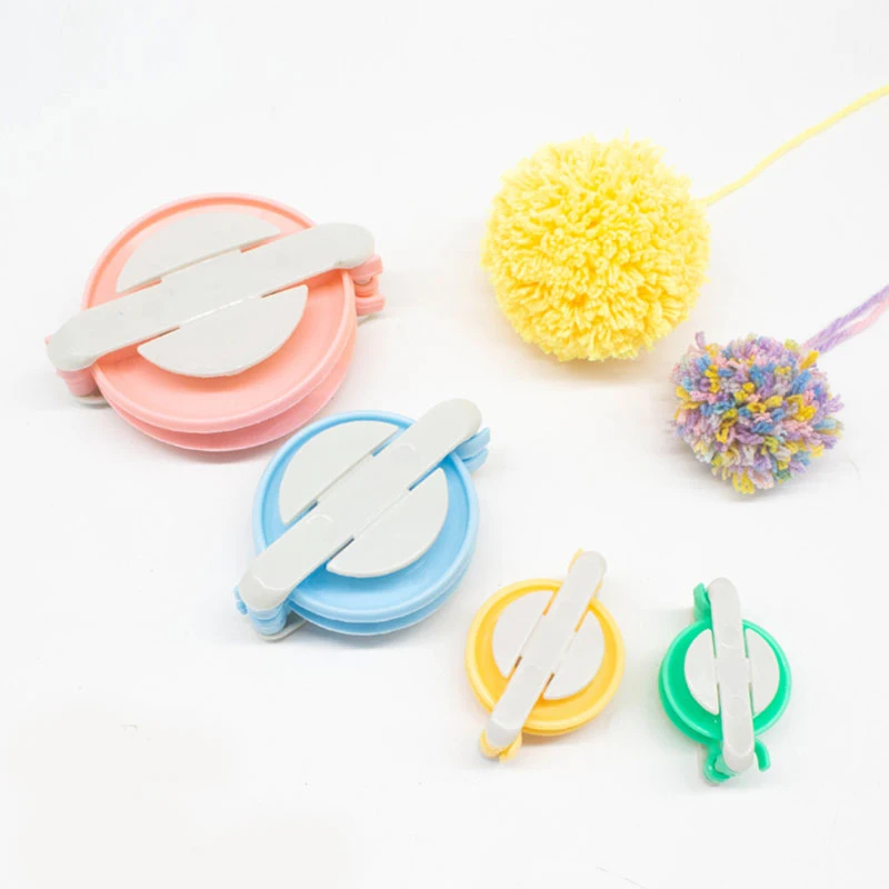 Fluff Ball Weaver Pompom Maker Needle Craft Knitting Tool DIY Pom-Pom Needle Craft Knitting Tool DIY Set- Random Color
Fluff Ball Weaver Pompom Maker Needle Craft Knitting Tool DIY Pom-Pom Needle Craft Knitting Tool DIY Set- Random Color