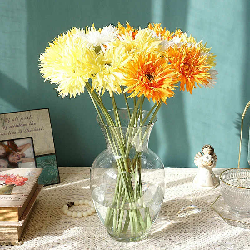 1/3/5pcs Brushed Chrysanthemum Artificial Flower Home Decoration Silk Flower Room Decoration Potted Flower Arrangement Flores
1/3/5pcs Brushed Chrysanthemum Artificial Flower Home Decoration Silk Flower Room Decoration Potted Flower Arrangement Flores