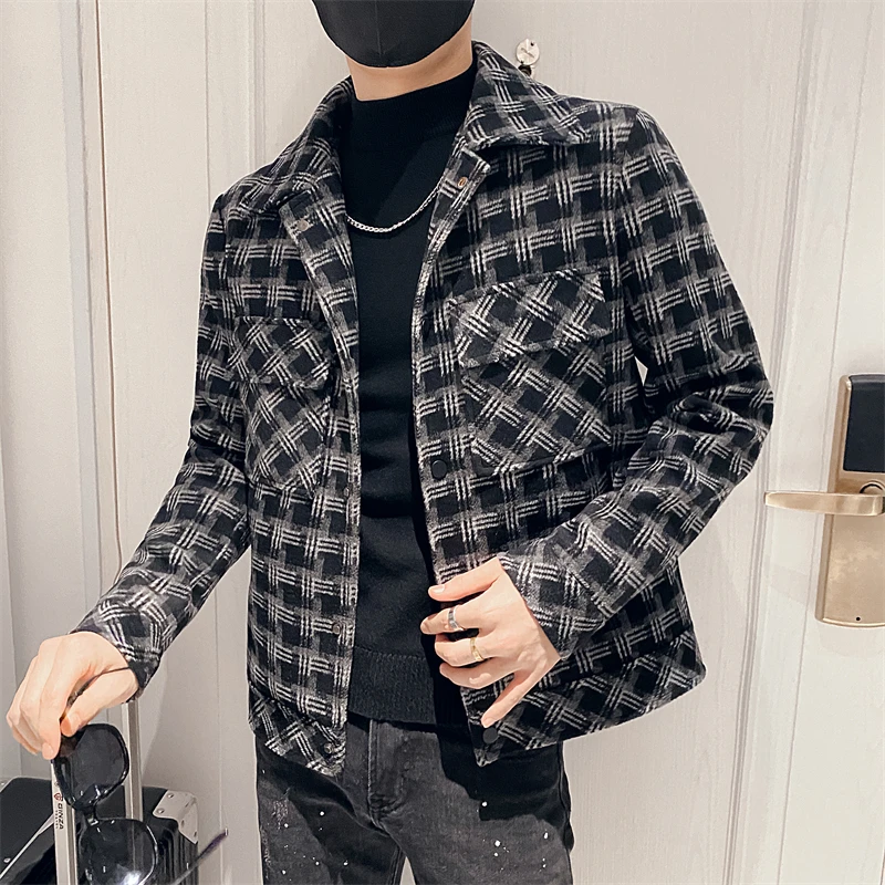 2021 Autumn Winter Plaid Wool Blends Jacket Men Slim Casual Business Trench Coat Short Social Streetwear Overcoat Men Clothing
2021 Autumn Winter Plaid Wool Blends Jacket Men Slim Casual Business Trench Coat Short Social Streetwear Overcoat Men Clothing