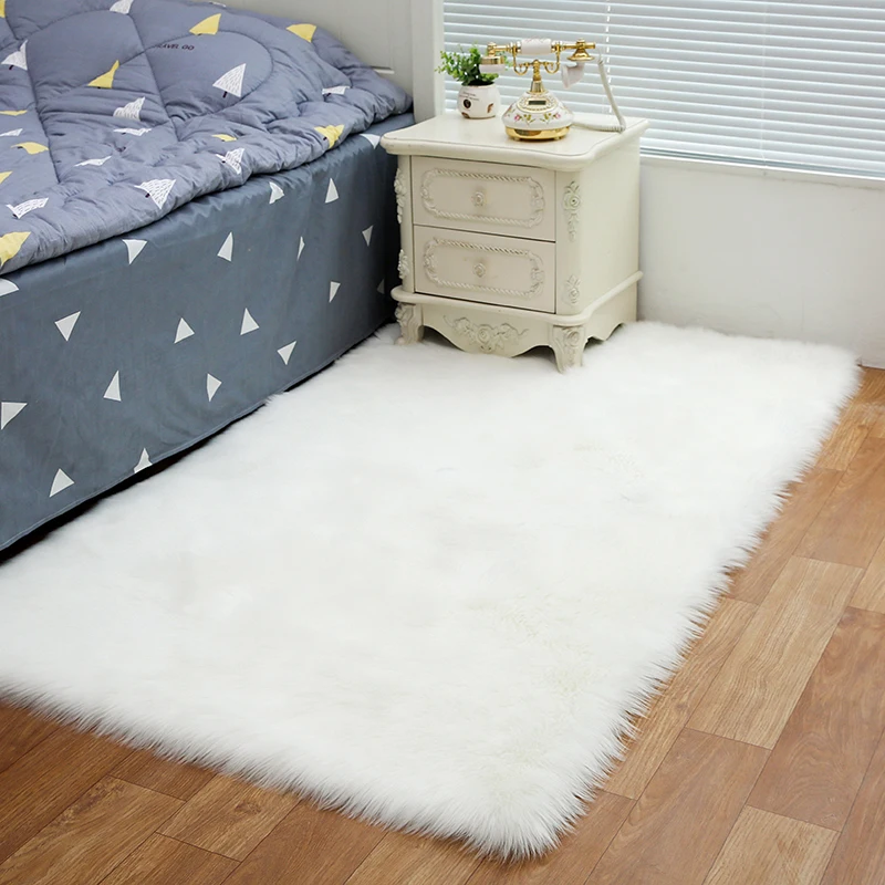 Modern Carpet Plush Soft Carpet for Living Room Bedroom Rug Anti-slip Floor Mat Water Absorption Carpet Bay Window Bedside Mat 
Modern Carpet Plush Soft Carpet for Living Room Bedroom Rug Anti-slip Floor Mat Water Absorption Carpet Bay Window Bedside Mat