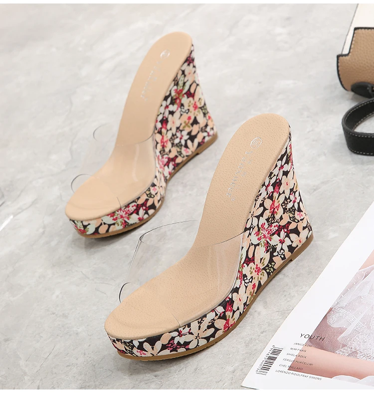Women's sandal slippers High Heel Sandals Platform Women's Shoes Transparent Summer Shoes Woman Wedge Heels
Women's sandal slippers High Heel Sandals Platform Women's Shoes Transparent Summer Shoes Woman Wedge Heels
