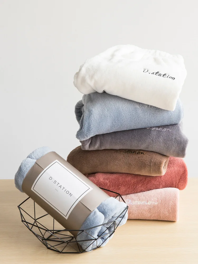 higood Warm pants pants of household coral fleece pajamas woman with thick flannel loose outside the autumn and winter wear
higood Warm pants pants of household coral fleece pajamas woman with thick flannel loose outside the autumn and winter wear