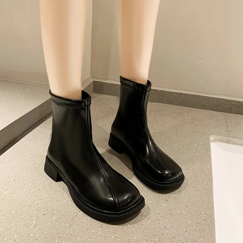 Autumn Women's Fashion Boots Mid-heel Square Toe Leather Platform Shoes Calf Ankle Boots Non-slip Women's Chelsea Boots 35-40
Autumn Women's Fashion Boots Mid-heel Square Toe Leather Platform Shoes Calf Ankle Boots Non-slip Women's Chelsea Boots 35-40