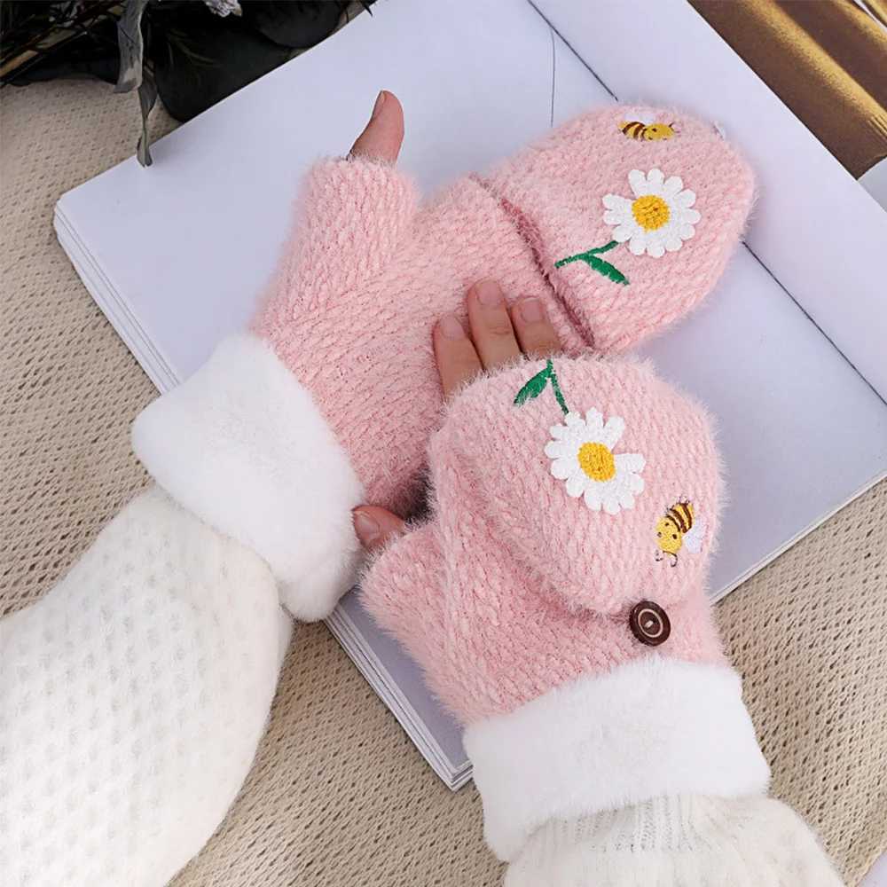 Autumn Winter Women Flip Gloves Daisy Embroidery Warm Plus Velvet Thickening Gloves Women Half-finger Cold Protection Mittens
Autumn Winter Women Flip Gloves Daisy Embroidery Warm Plus Velvet Thickening Gloves Women Half-finger Cold Protection Mittens