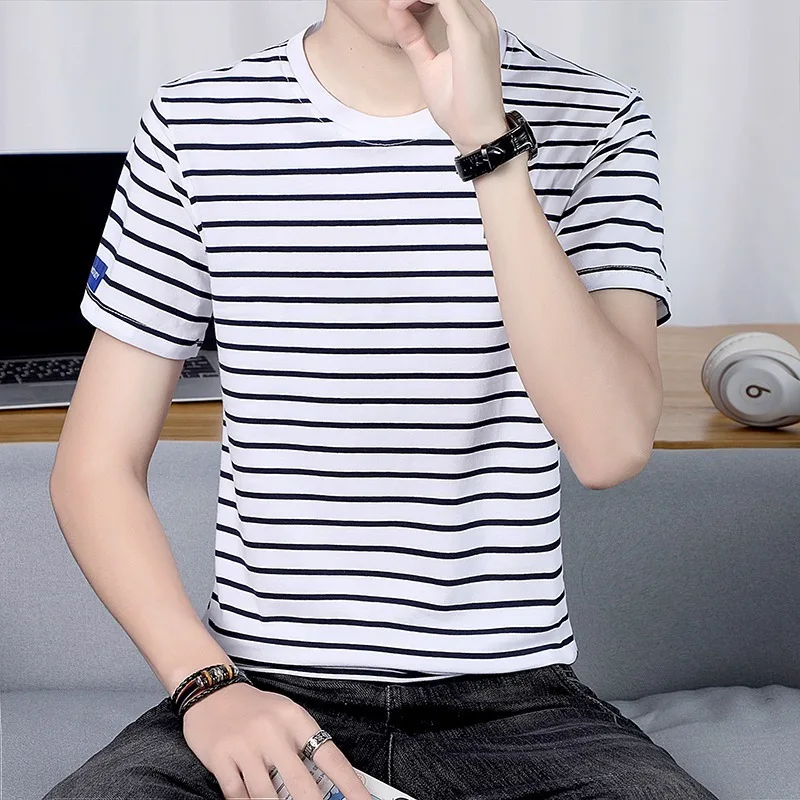 New cotton round neck stripe short sleeve t-shirt men's summer slim youth half sleeve T-shirt casual 
New cotton round neck stripe short sleeve t-shirt men's summer slim youth half sleeve T-shirt casual