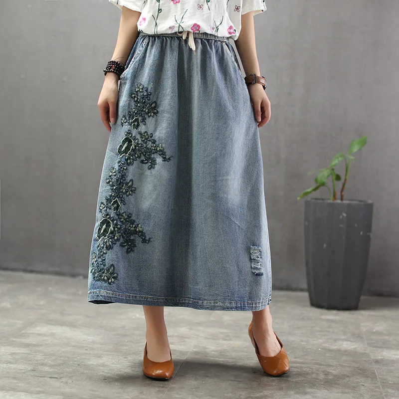 Autumn Spring Floral Embroidery Denim Skirt Women High Waist Casual Vintage Long Skirt De Mujer Maxi Ripped Jeans Skirts Faldas
Autumn Spring Floral Embroidery Denim Skirt Women High Waist Casual Vintage Long Skirt De Mujer Maxi Ripped Jeans Skirts Faldas