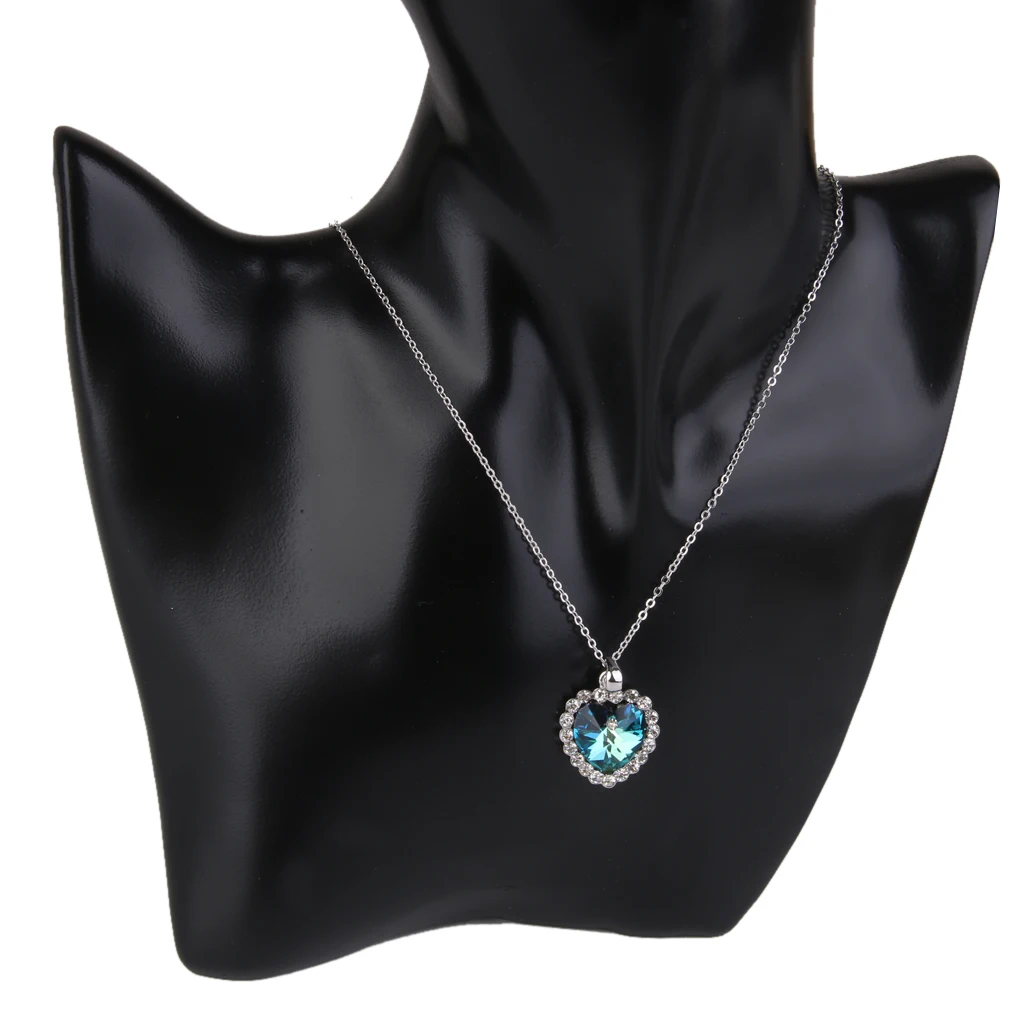 3 Pieces Resin Female Necklace Earring Chain Jewelry Mannequin Display Bust
3 Pieces Resin Female Necklace Earring Chain Jewelry Mannequin Display Bust