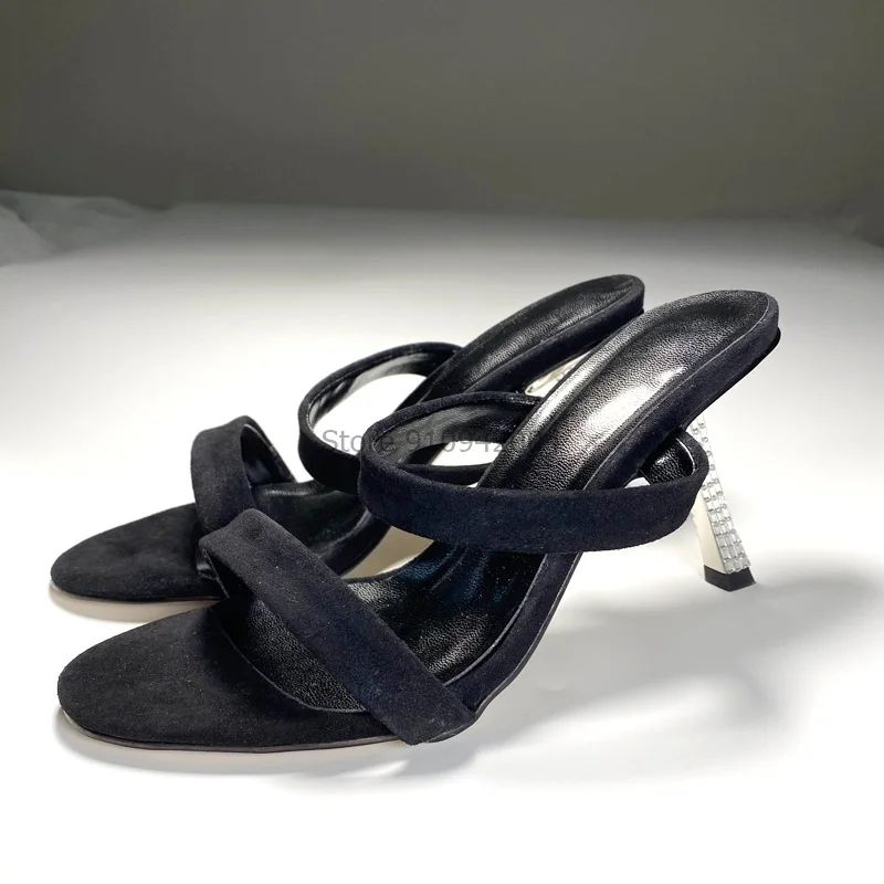 Diamond Crystal High Heels Women Sandals Black New Summer Sexy Club Gladiator Heels Sandals Women 35-43
Diamond Crystal High Heels Women Sandals Black New Summer Sexy Club Gladiator Heels Sandals Women 35-43