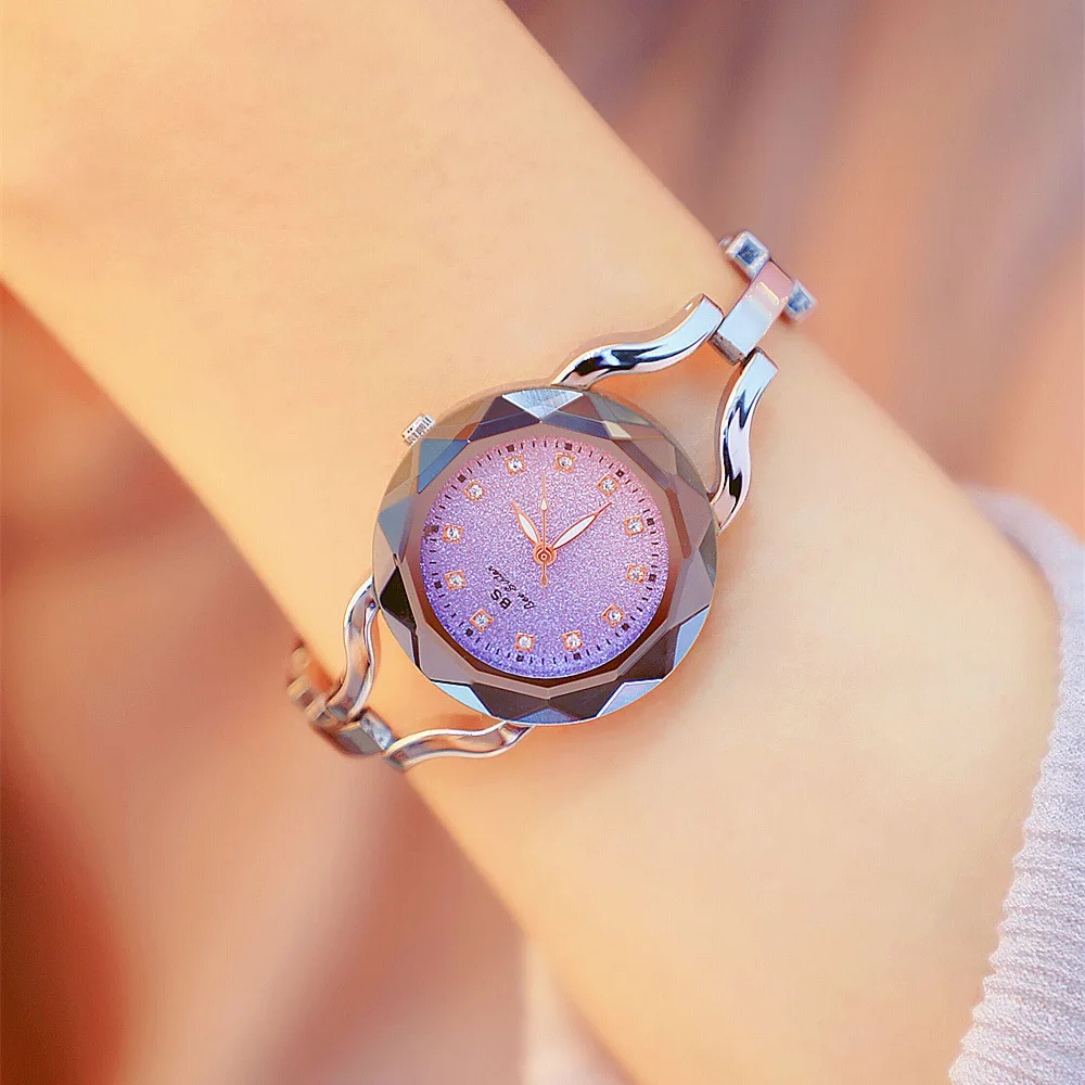 Woman Watches 2021 Famous Brand Rose Gold Quartz Female Diamond Watches Small Dial Elegant Women's Wristwatch Reloj Mujer
Woman Watches 2021 Famous Brand Rose Gold Quartz Female Diamond Watches Small Dial Elegant Women's Wristwatch Reloj Mujer