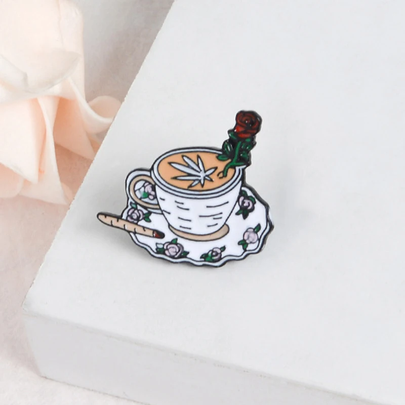 Fashion Coffee Rose Flower Enamel Pins Custom Brooches Cartoon Badge Girl Boy Denim Shirt Lapel Pin Bag Jewelry Gifts for Friend
Fashion Coffee Rose Flower Enamel Pins Custom Brooches Cartoon Badge Girl Boy Denim Shirt Lapel Pin Bag Jewelry Gifts for Friend