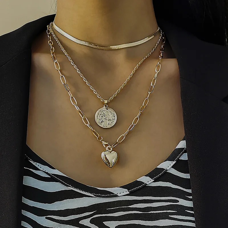 LOVOACC Vintage Multi-Layer Love Heart Portrait Coin Pendant Necklace for Women Chunky Cuban Snake Chains Necklaces Jewellery
LOVOACC Vintage Multi-Layer Love Heart Portrait Coin Pendant Necklace for Women Chunky Cuban Snake Chains Necklaces Jewellery
