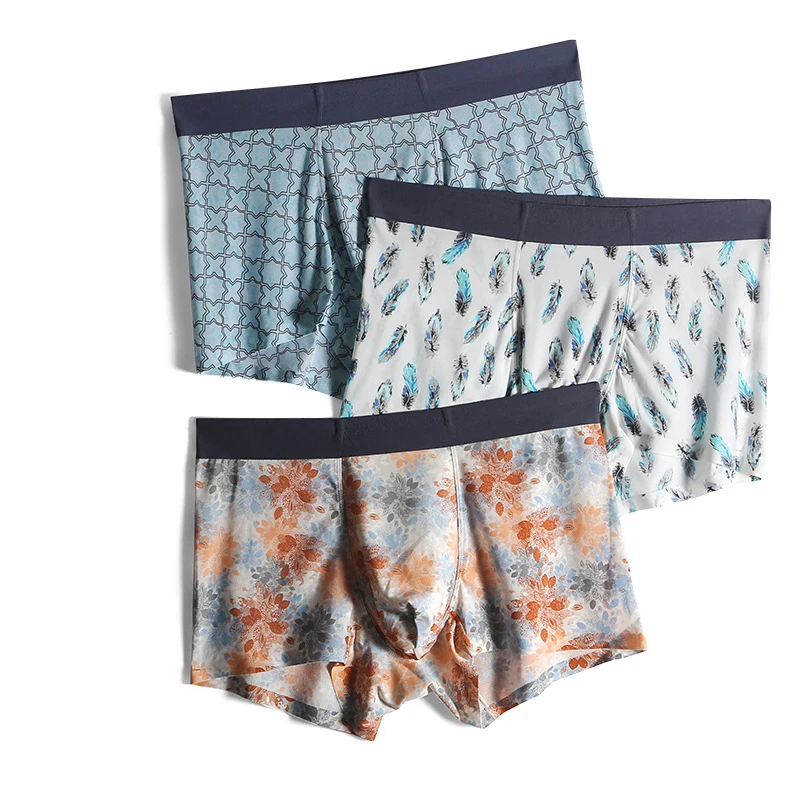 Трусы-боксеры мужские Бесшовные, шелковое нижнее белье, модные шорты с принтом, на лето 
Трусы-боксеры мужские Бесшовные, шелковое нижнее белье, модные шорты с принтом, на лето