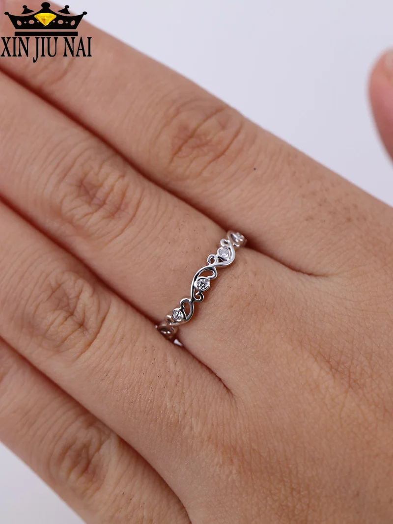 925 package silverRomantic Hollow Silver Wreath Beautiful Simple Wedding CZ Luxury Jewelry Engagement Wedding Bride Ring
925 package silverRomantic Hollow Silver Wreath Beautiful Simple Wedding CZ Luxury Jewelry Engagement Wedding Bride Ring