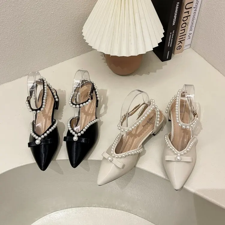 2021 Sandals Velvet Shoes Block Heels All-Match Med Shallow Mouth Suit Female Beige Buckle Strap New Suede Fashion Closed Chunky
2021 Sandals Velvet Shoes Block Heels All-Match Med Shallow Mouth Suit Female Beige Buckle Strap New Suede Fashion Closed Chunky