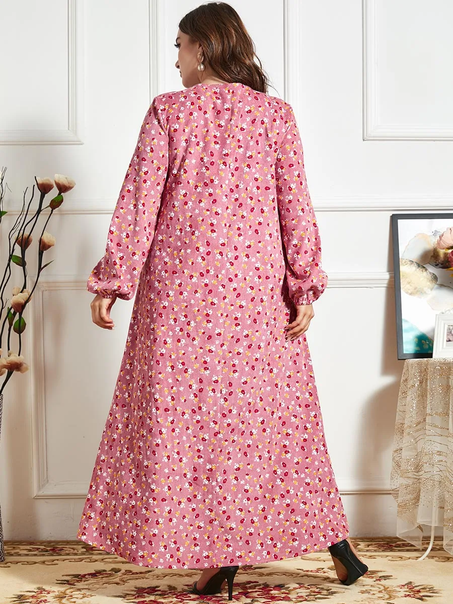 Middle East Dubai Women's Fashion Embroidery Long Sleeve Pleated Muslim Long Skirt Corduroy Printed Arabian Robe Dress
Middle East Dubai Women's Fashion Embroidery Long Sleeve Pleated Muslim Long Skirt Corduroy Printed Arabian Robe Dress