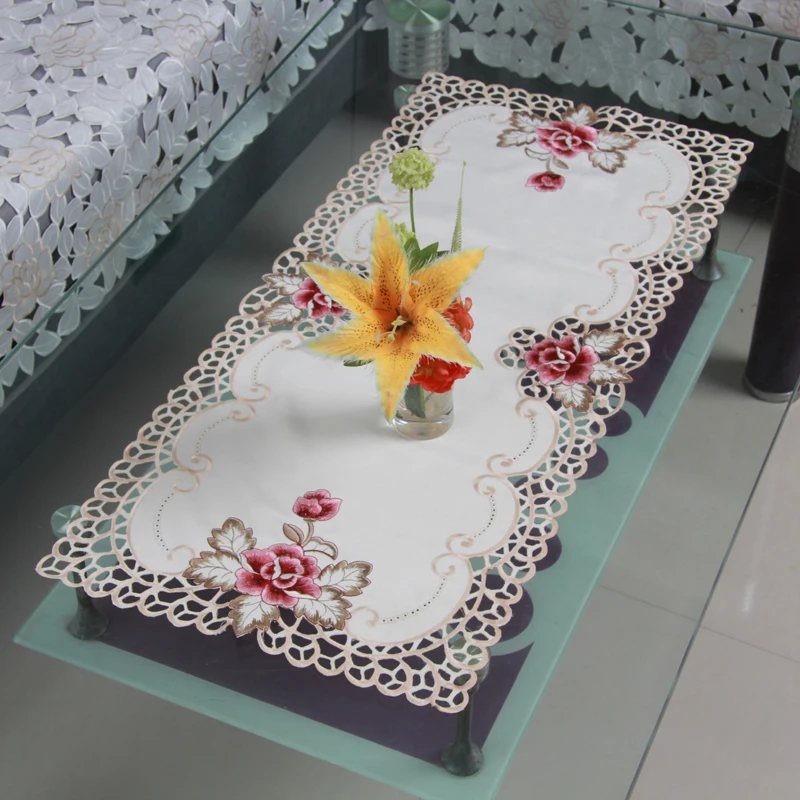 Floral Tablecloth Embroidered Wedding Celebrations Graduations Table Mat Decoration
Floral Tablecloth Embroidered Wedding Celebrations Graduations Table Mat Decoration