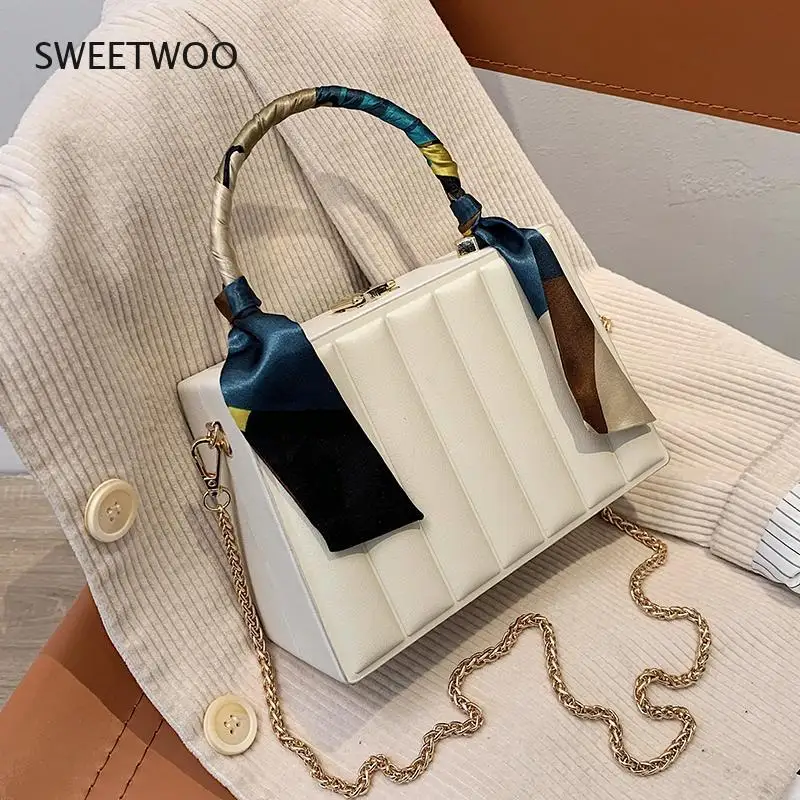 Elegant Women Ribbon Bag 2021 New Fashion High Quality PU Leather Women Designer Handbag Chain Shoulder Crossbody Bag
Elegant Women Ribbon Bag 2021 New Fashion High Quality PU Leather Women Designer Handbag Chain Shoulder Crossbody Bag