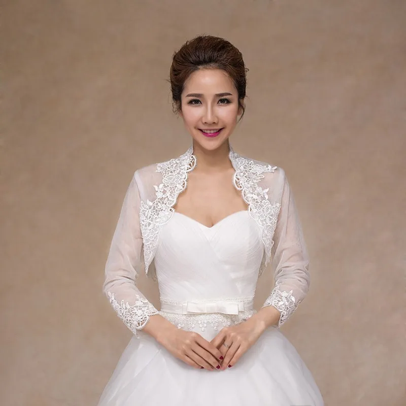 2020 Chic Lace Wedding Jacket Elegant Long Sleeve Bolero Women Wedding Accessories Female Bridal Wraps Shawls
2020 Chic Lace Wedding Jacket Elegant Long Sleeve Bolero Women Wedding Accessories Female Bridal Wraps Shawls