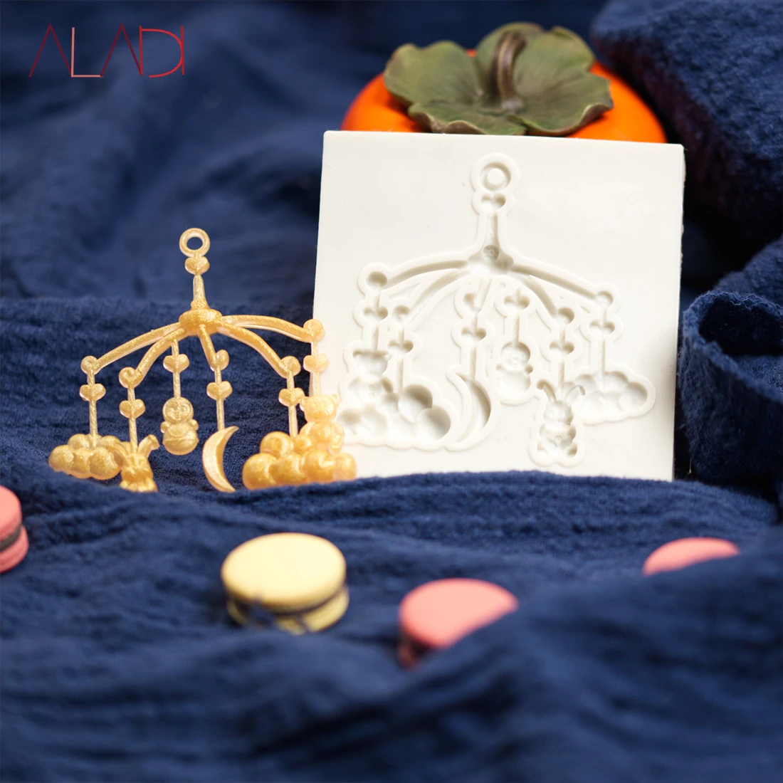 Baby Carriage Pendant Silicone Mold Lace Cake Decoration DIY Chocolate Pastry Dessert Fudge Mold Resin Kitchen Baking ToolsAD290
Baby Carriage Pendant Silicone Mold Lace Cake Decoration DIY Chocolate Pastry Dessert Fudge Mold Resin Kitchen Baking ToolsAD290