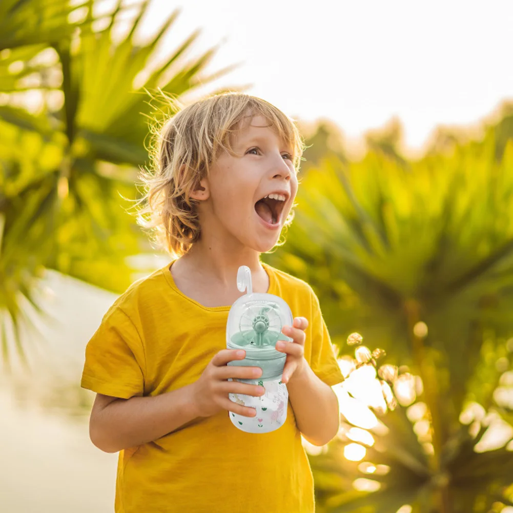 Portable Drinking Feeding Water Spray Cup Children Creative Cartoon Baby Feeding Cups for Kids Present with Straws
Portable Drinking Feeding Water Spray Cup Children Creative Cartoon Baby Feeding Cups for Kids Present with Straws