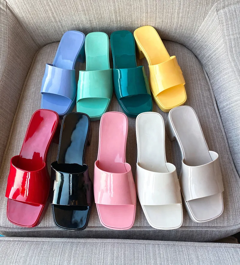 2021 Summer New PVC Slippers for Women Fashion Square Toe High Heels Sandals Ladies Shoes Casual Beach Jelly Slippers
2021 Summer New PVC Slippers for Women Fashion Square Toe High Heels Sandals Ladies Shoes Casual Beach Jelly Slippers