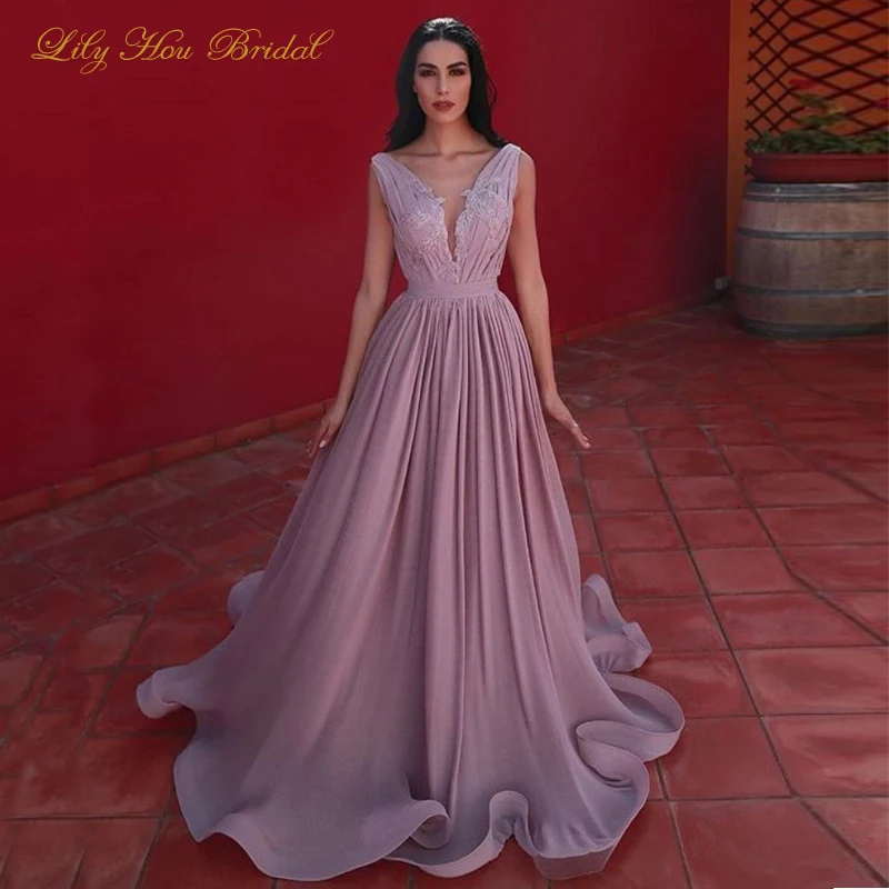 Long Formal Evening Dress Gown Deep V Neck Sleeveless Lace Appliques Ruched Chiffon Sexy Prom Party Wear with Lace Appliques
Long Formal Evening Dress Gown Deep V Neck Sleeveless Lace Appliques Ruched Chiffon Sexy Prom Party Wear with Lace Appliques