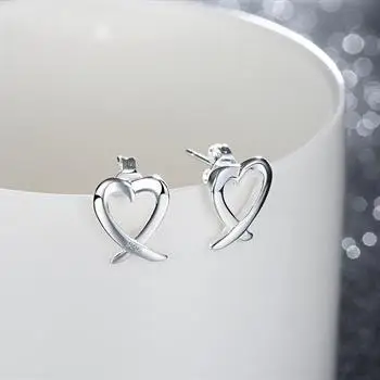 Seaweed earrings foreign trade heart-shaped silver jewelry simple earrings E055 LKNSPCE055
Seaweed earrings foreign trade heart-shaped silver jewelry simple earrings E055 LKNSPCE055