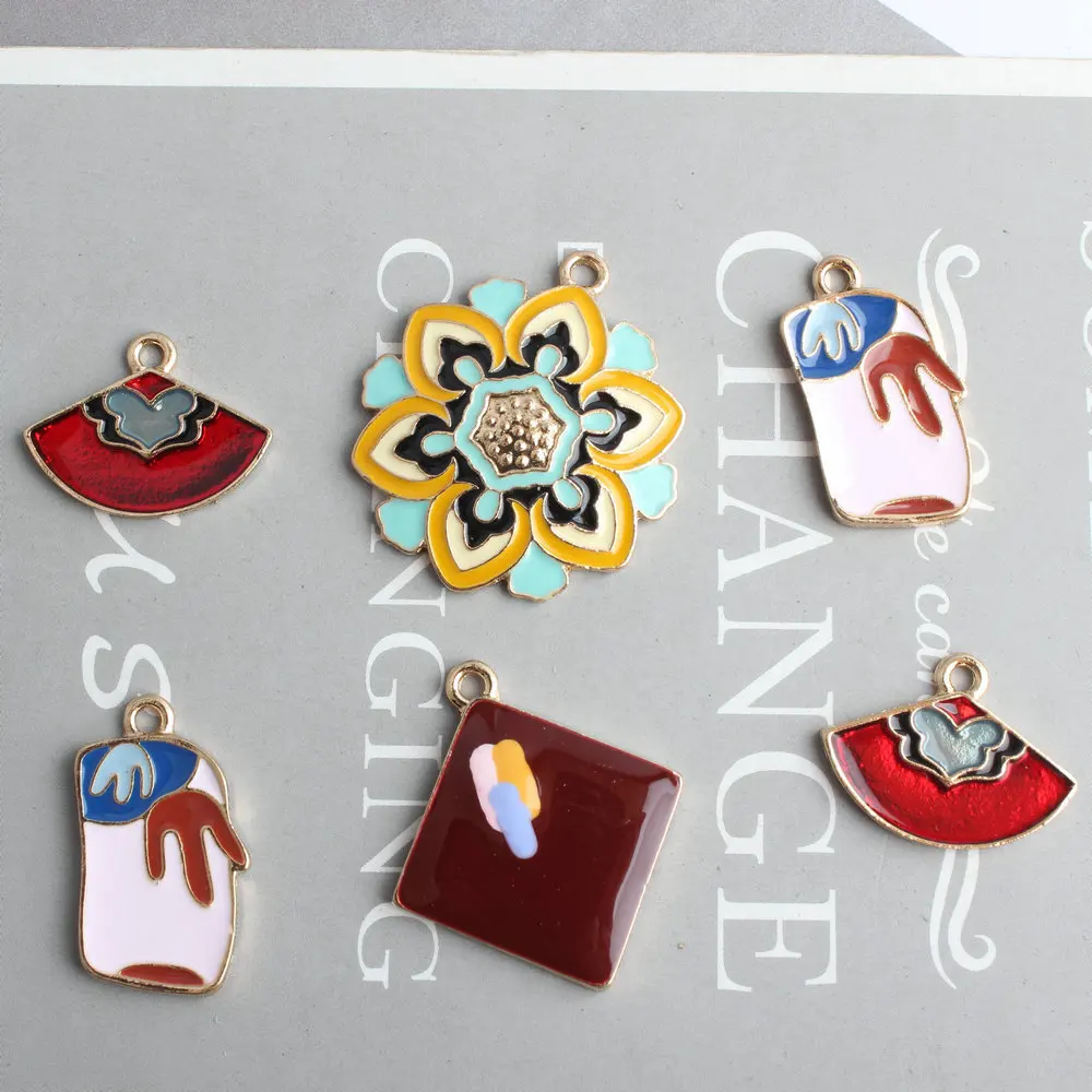 10pcs Abstract Pattern Enamel Charms Dangle Jewelry Earrings Bracelet DIY Accessoy Cute Animals Pendants Golden Base YZ775
10pcs Abstract Pattern Enamel Charms Dangle Jewelry Earrings Bracelet DIY Accessoy Cute Animals Pendants Golden Base YZ775