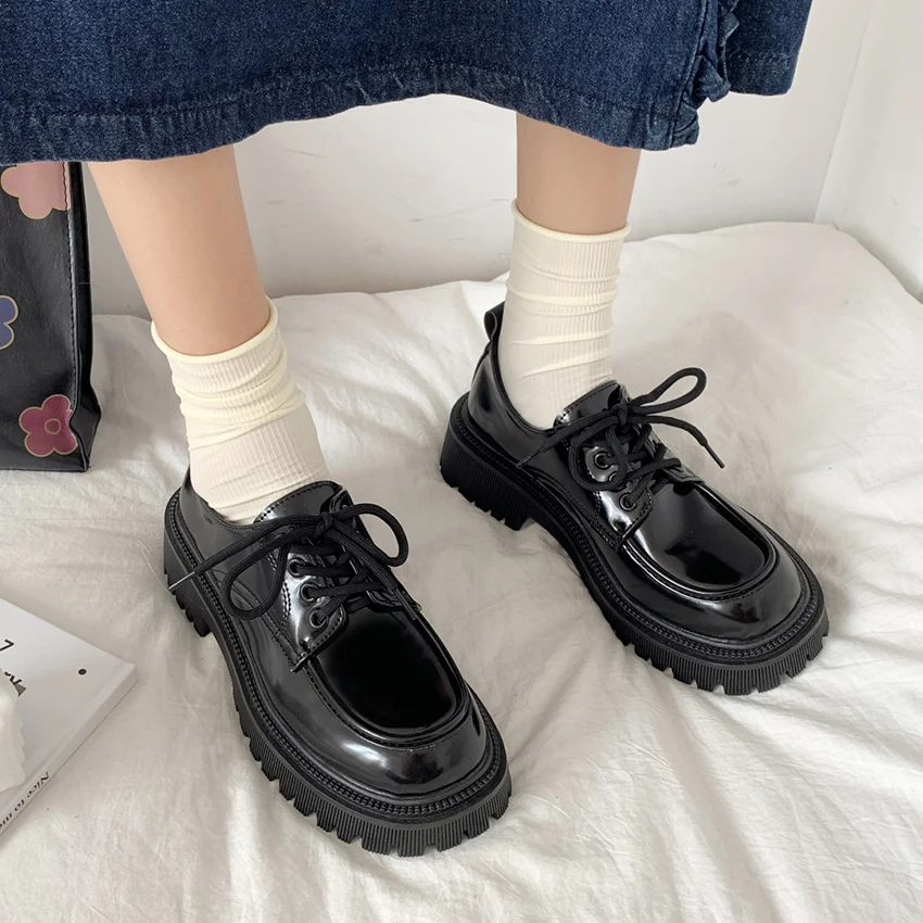 Women Oxfords 2021 Spring Autumn Casual Platform Shoes Black Lace Up Leather Shoe Sewing Fashion Round Toe Harajuku shoes
Women Oxfords 2021 Spring Autumn Casual Platform Shoes Black Lace Up Leather Shoe Sewing Fashion Round Toe Harajuku shoes