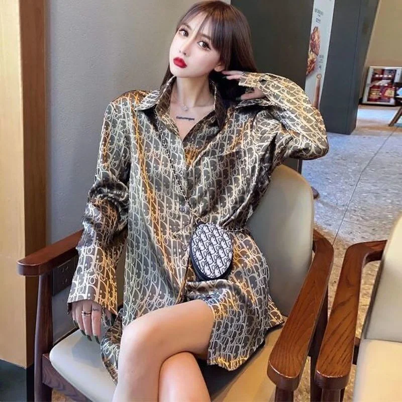 Light Luxury 2021 New Fashion Women's Shirt Loose Letters Jacquard All-match T-shirt Top Tide Graphic Tee
Light Luxury 2021 New Fashion Women's Shirt Loose Letters Jacquard All-match T-shirt Top Tide Graphic Tee
