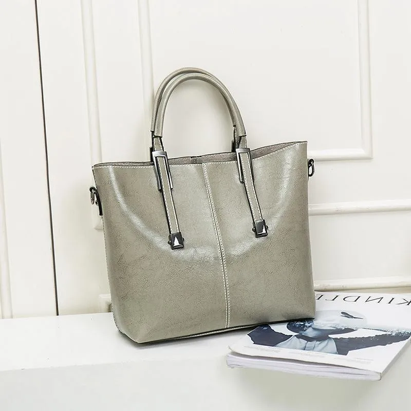Large Capacity Bag New Style PU Leather Female Messenger Retro Casual Shoulder Portable Temperament Bag Solid Color Stitching
Large Capacity Bag New Style PU Leather Female Messenger Retro Casual Shoulder Portable Temperament Bag Solid Color Stitching