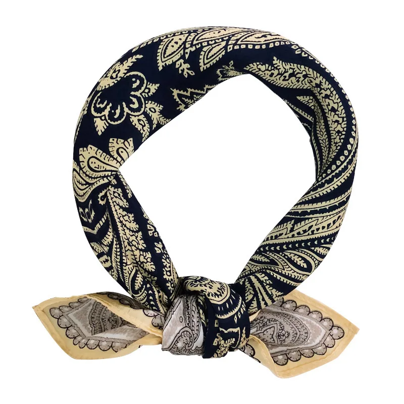 New 2020 Femme Hijab Winter Brand 100% Real Silk Scarf Small Square Fashion Female Poncho Scarves Pashmina Bandana Foulard
New 2020 Femme Hijab Winter Brand 100% Real Silk Scarf Small Square Fashion Female Poncho Scarves Pashmina Bandana Foulard