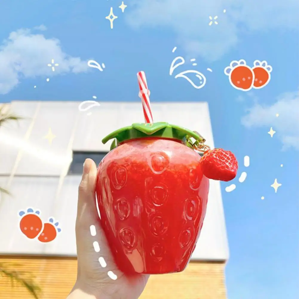 Summer cartoon kawaiis strawberry straw cup plastic cup lovely girl milks tea coffee cup student portable water cup water bottl
Summer cartoon kawaiis strawberry straw cup plastic cup lovely girl milks tea coffee cup student portable water cup water bottl