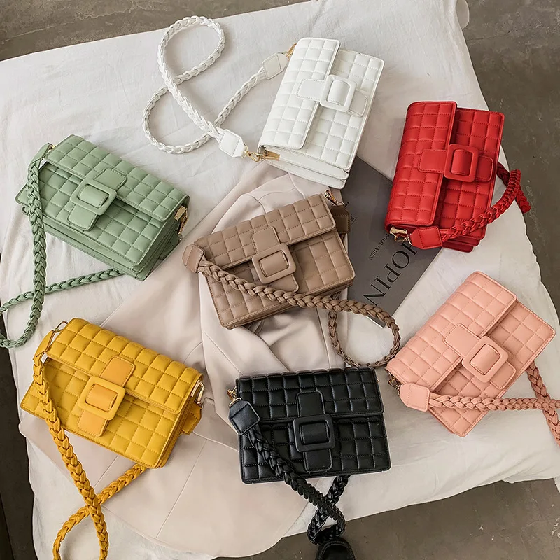 2021 ladies retro armpit shoulder bag ladies texture simple net red new large-capacity checkered messenger bag
2021 ladies retro armpit shoulder bag ladies texture simple net red new large-capacity checkered messenger bag