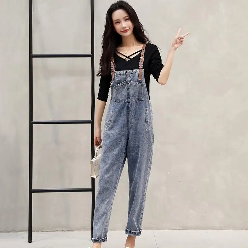 Woman Jeans Pants Spring Autumn Denim Suspender Pants Women's Loose-Fitting Overalls Women's Pants Pantalones Vaqueros Mujer
Woman Jeans Pants Spring Autumn Denim Suspender Pants Women's Loose-Fitting Overalls Women's Pants Pantalones Vaqueros Mujer