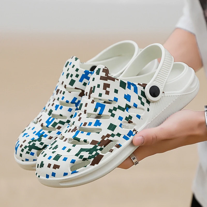 Hole Shoes Men's 2020 Summer New Couple Camouflage Beach Slippers Hollow Breathable Soft Sole Sandals Men Sandalias Men Shoes
Hole Shoes Men's 2020 Summer New Couple Camouflage Beach Slippers Hollow Breathable Soft Sole Sandals Men Sandalias Men Shoes