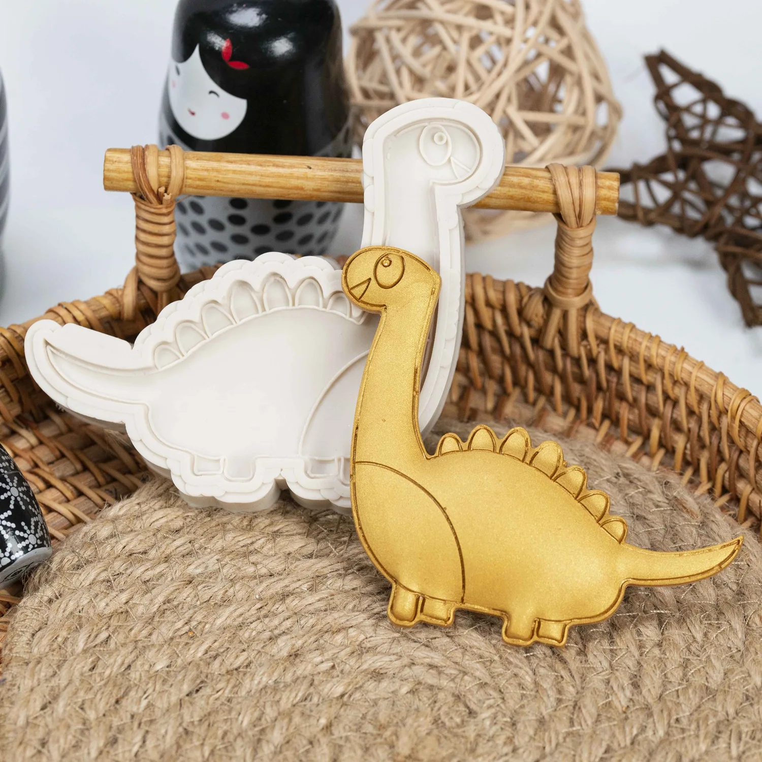 Jurassic Dinosaur Silicone Molds 3D Candy Chocolate Fondant Molds For Baking Baby Birthday Cake Decorating Tools Cookie Baking
Jurassic Dinosaur Silicone Molds 3D Candy Chocolate Fondant Molds For Baking Baby Birthday Cake Decorating Tools Cookie Baking
