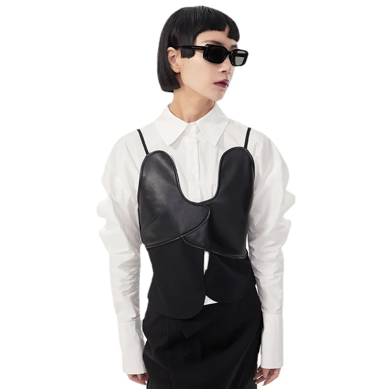 Loose Fit Black Pu Leather Short Casual Vests Women's Vest New V-collar Sleeveless Fashion Tide Spring Autumn 2021 Coats Jackets
Loose Fit Black Pu Leather Short Casual Vests Women's Vest New V-collar Sleeveless Fashion Tide Spring Autumn 2021 Coats Jackets